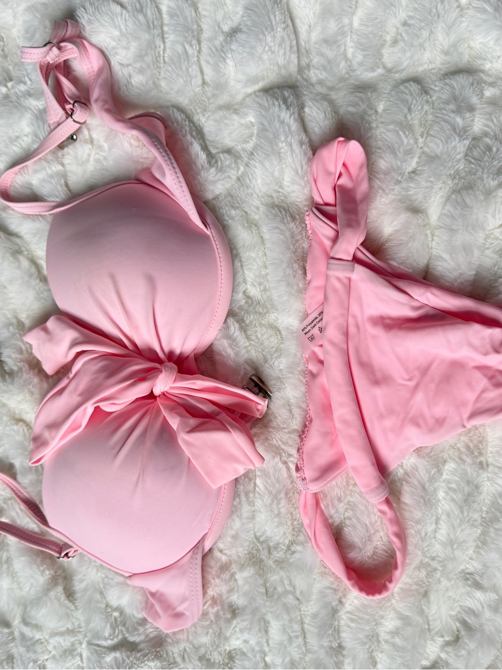 Assorted bikinis - Picture 4 of 8
